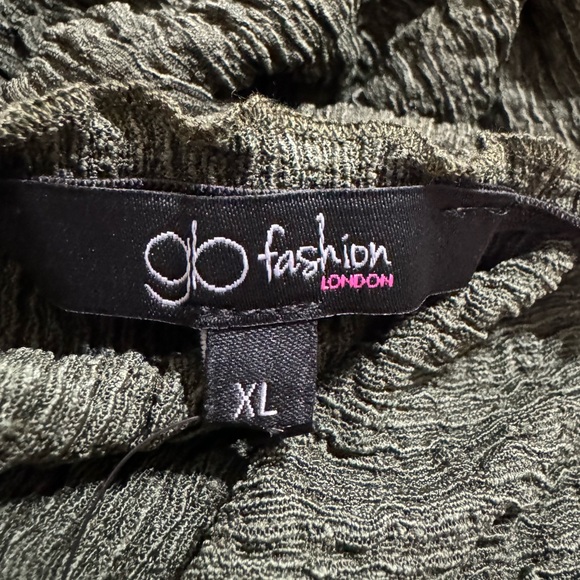 NEW size XL Regina Ruffle Strap cami or tank top - Picture 5 of 6